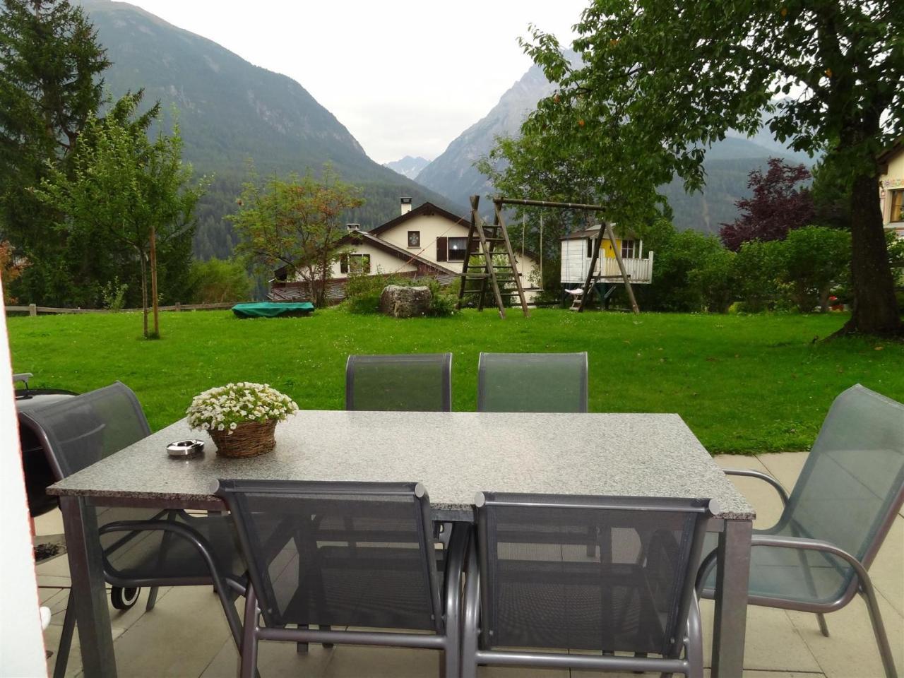 Chasa Felix Apartmán Scuol